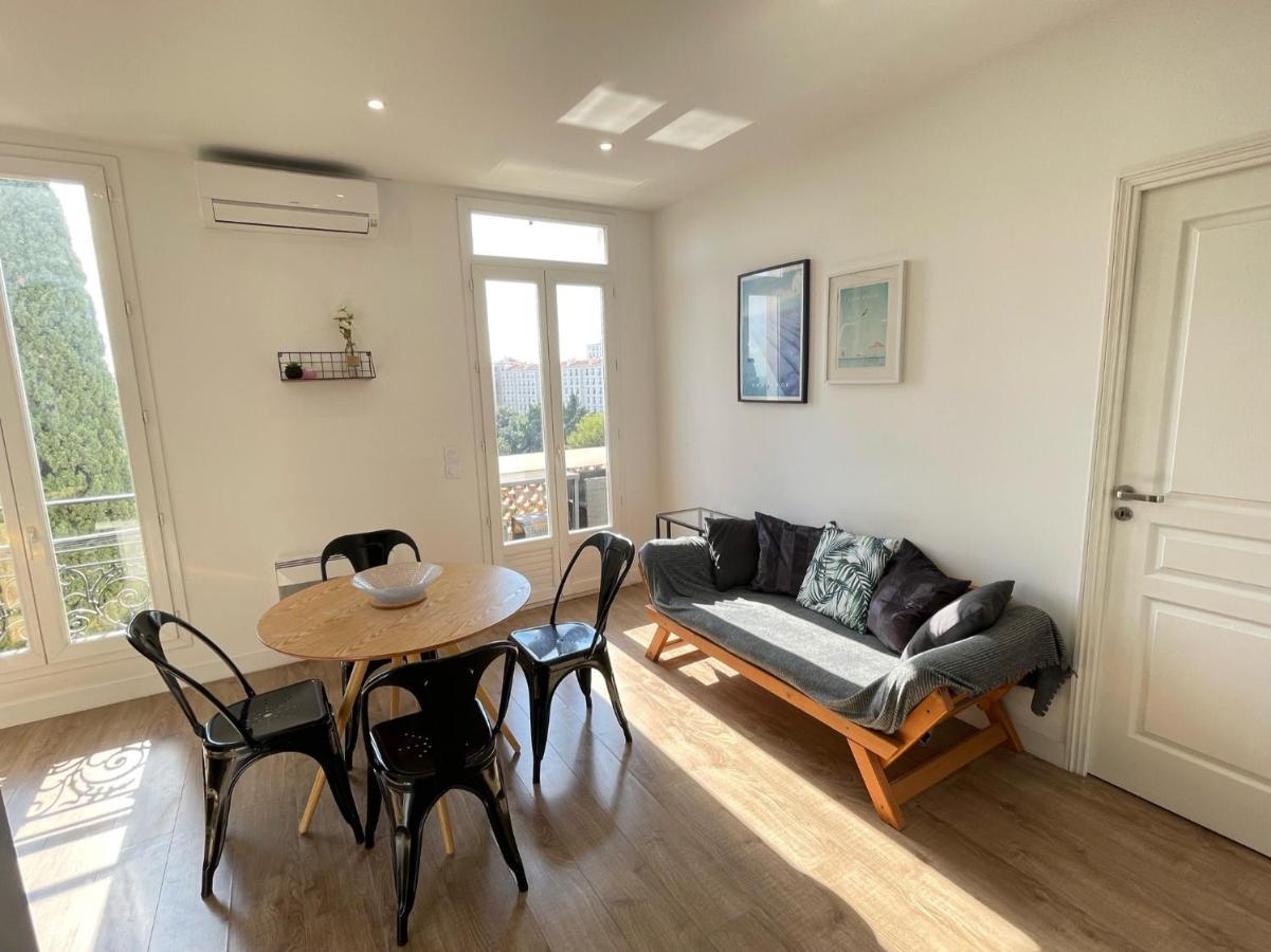 Nice Renting - Cambrai - Luxurious Sea View Terrasse - King Bed - Parking - Ac - Fully Equipped Buitenkant foto
