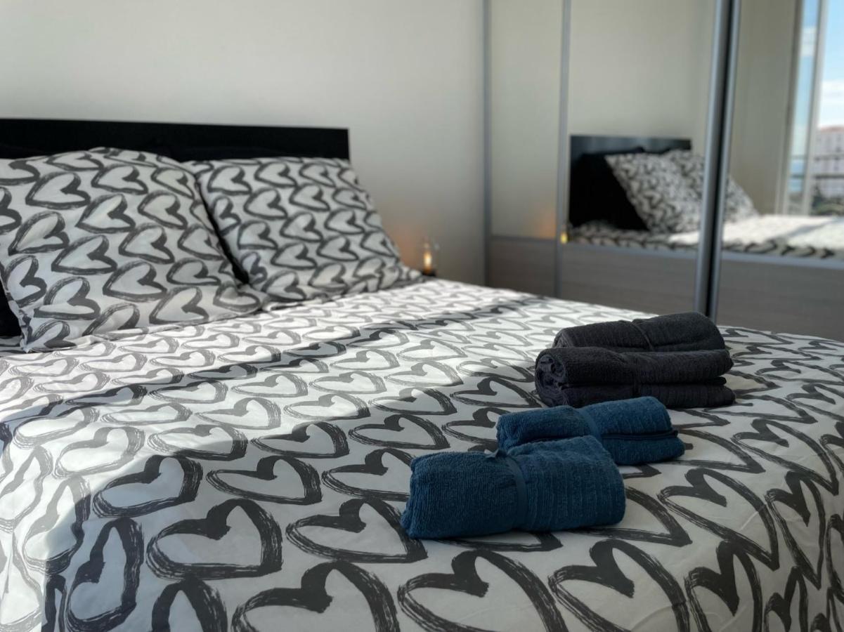 Nice Renting - Cambrai - Luxurious Sea View Terrasse - King Bed - Parking - Ac - Fully Equipped Buitenkant foto